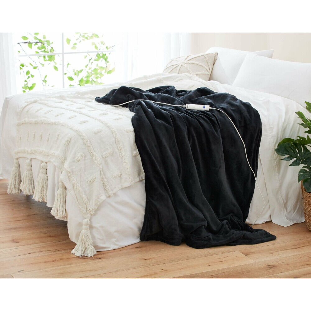 New Dimplex Dream Easy Micro Fleece Heated Throw - Charcoal