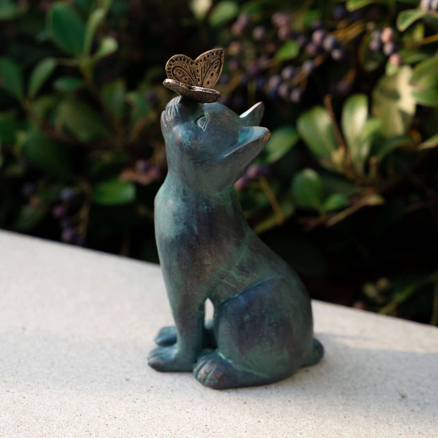 Curious Cat Statue With Butterfly Garden Lawn Sculpture Decor Outdoor Ornament