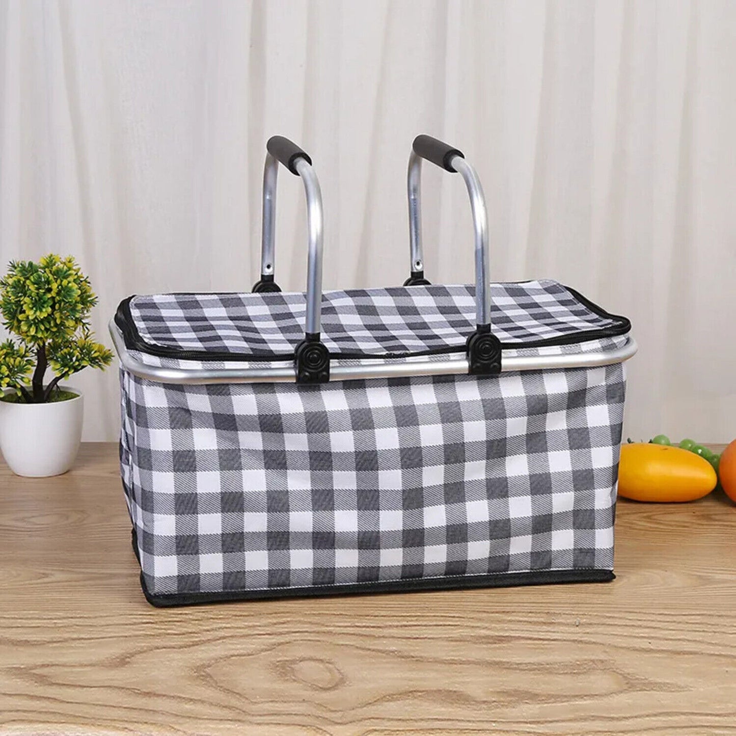 Insulated Picnic Basket Aluminium Frame Foldable 25L Capacity Grey