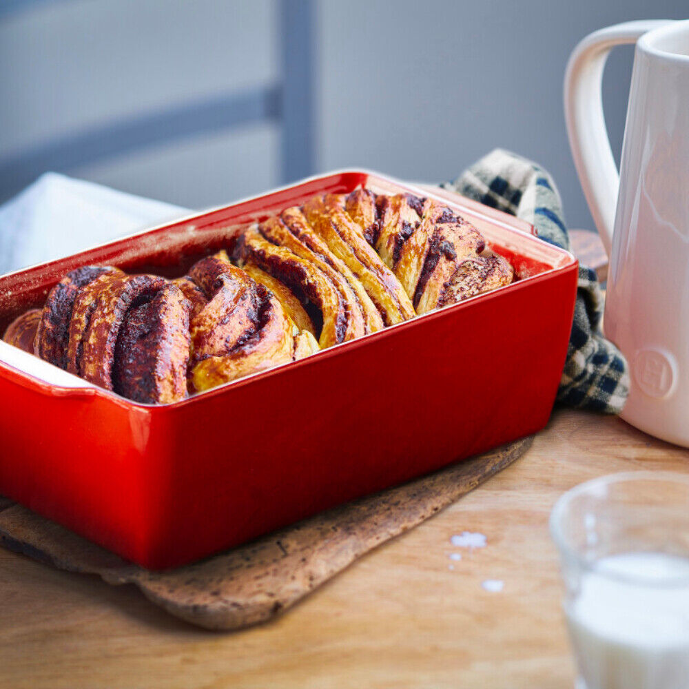 Emile Henry Bread Loaf Baker - Burgundy